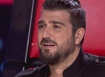 Antonio Orozco, muy emocionado, se confiesa ante un talent de 'La Voz Senior'