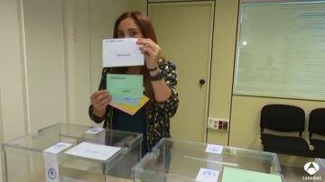 Cinco urnas y muchas dudas Cinco urnas y muchas dudas
