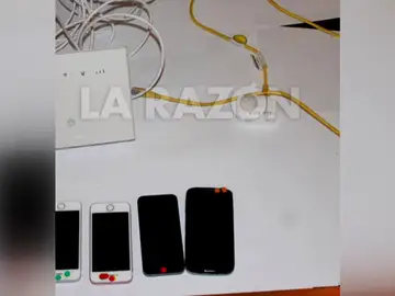 LA RAZÓN desvela cómo era el centro de operaciones de Assange en la embajada de Ecuador LA RAZÓN desvela cómo era el centro de operaciones de Assange en la embajada de Ecuador