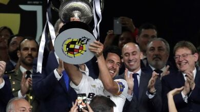El Valencia levanta su octava Copa del Rey y ya suma 21 títulos en su historia