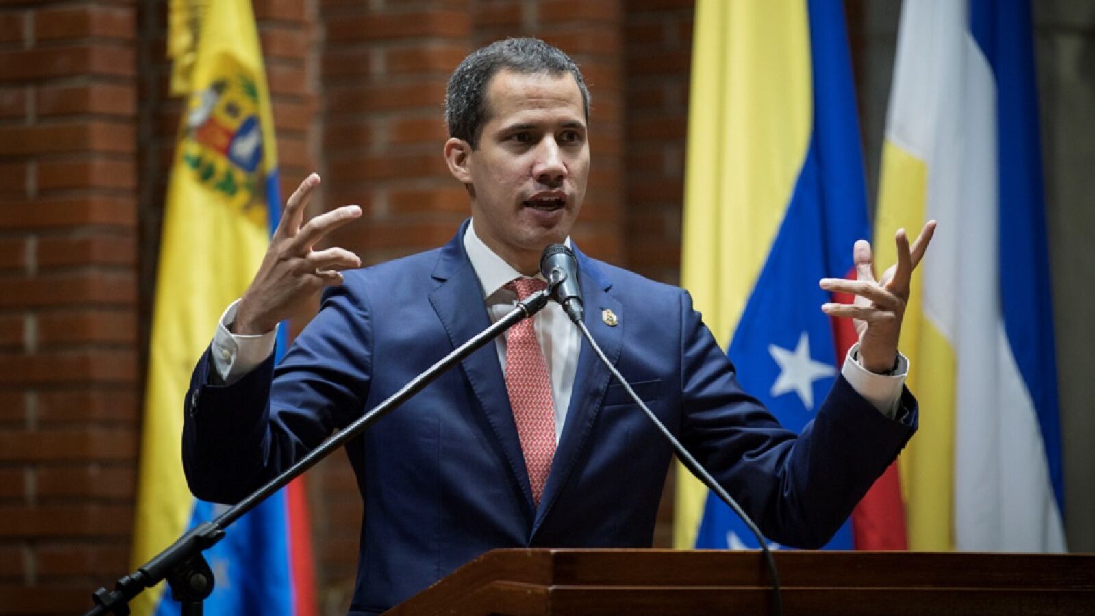 Juan Guaidó advierte de que Nicolás Maduro pretende disolver el Parlamento de Venezuela
