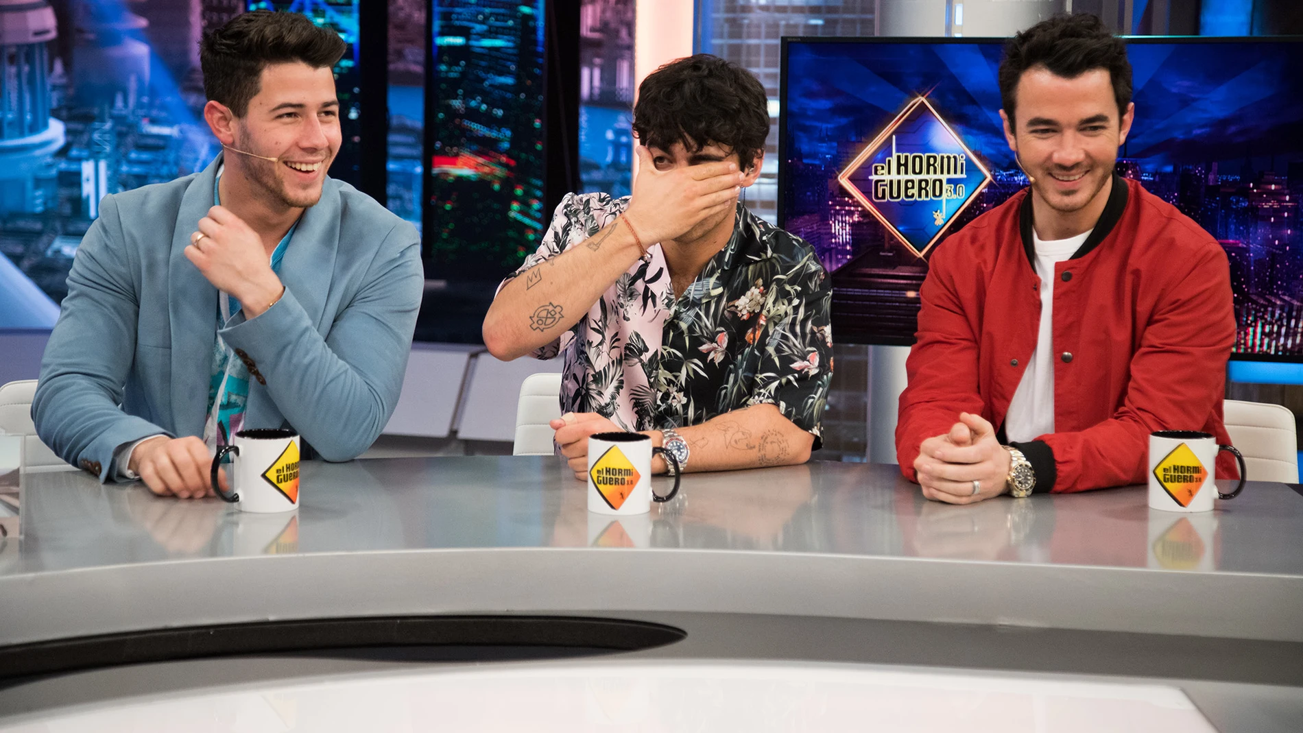 Kevin, Joe y Nick Jonas se 'mojan' en 'El Hormiguero 3.0': ¿Qué les encanta y que detestan de ellos?