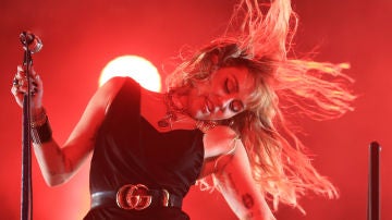 Miley Cyrus durante su concierto en el BBC Big Weekend festival