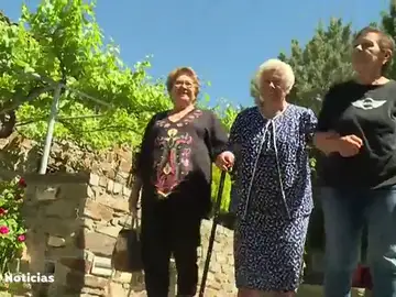 Anécdotas de las elecciones del 26-M: la abuela de Patones y Vox en Ceuta Anécdotas de las elecciones del 26-M: la abuela de Patones y Vox en Ceuta