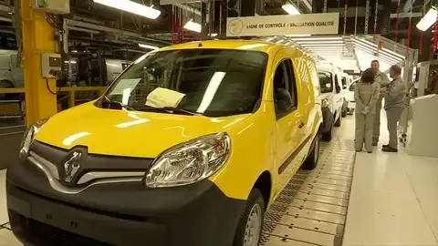 Renault y Fiat planean una posible fusión para convertirse en el primer fabricante de coches del mundo Renault y Fiat planean una posible fusión para convertirse en el primer fabricante de coches del mundo