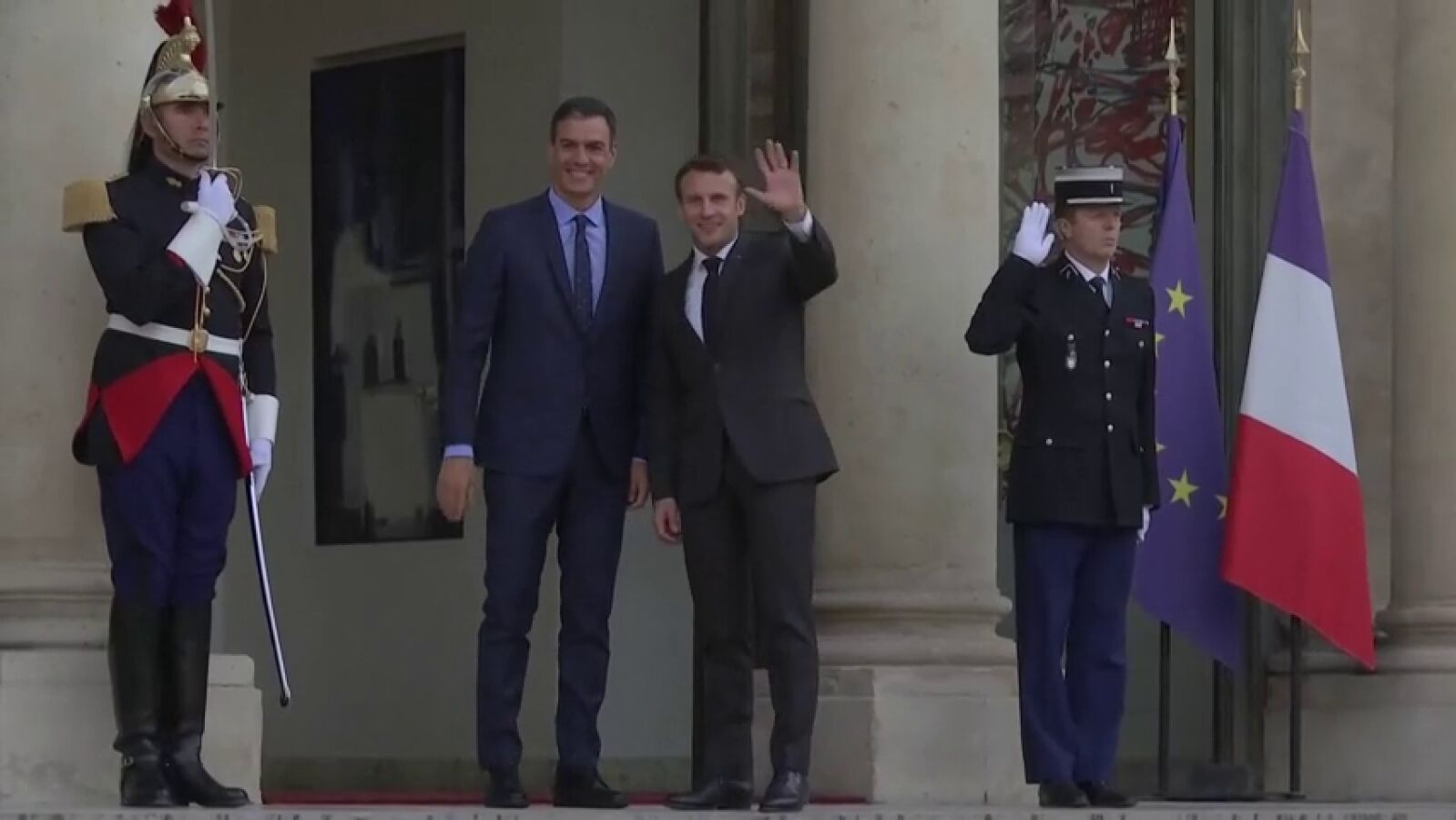  Sánchez y Macron coinciden en buscar una alianza progresista que frene a la ultraderecha