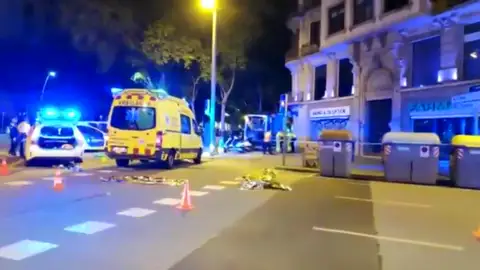 El repartidor atropellado mortalmente en Barcelona no estaba registrado como colaborador de Glovo El repartidor atropellado mortalmente en Barcelona no estaba registrado como colaborador de Glovo