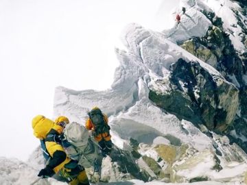 REEMPLAZO El vídeo grabado por un escalador británico antes de morir en el Himalaya