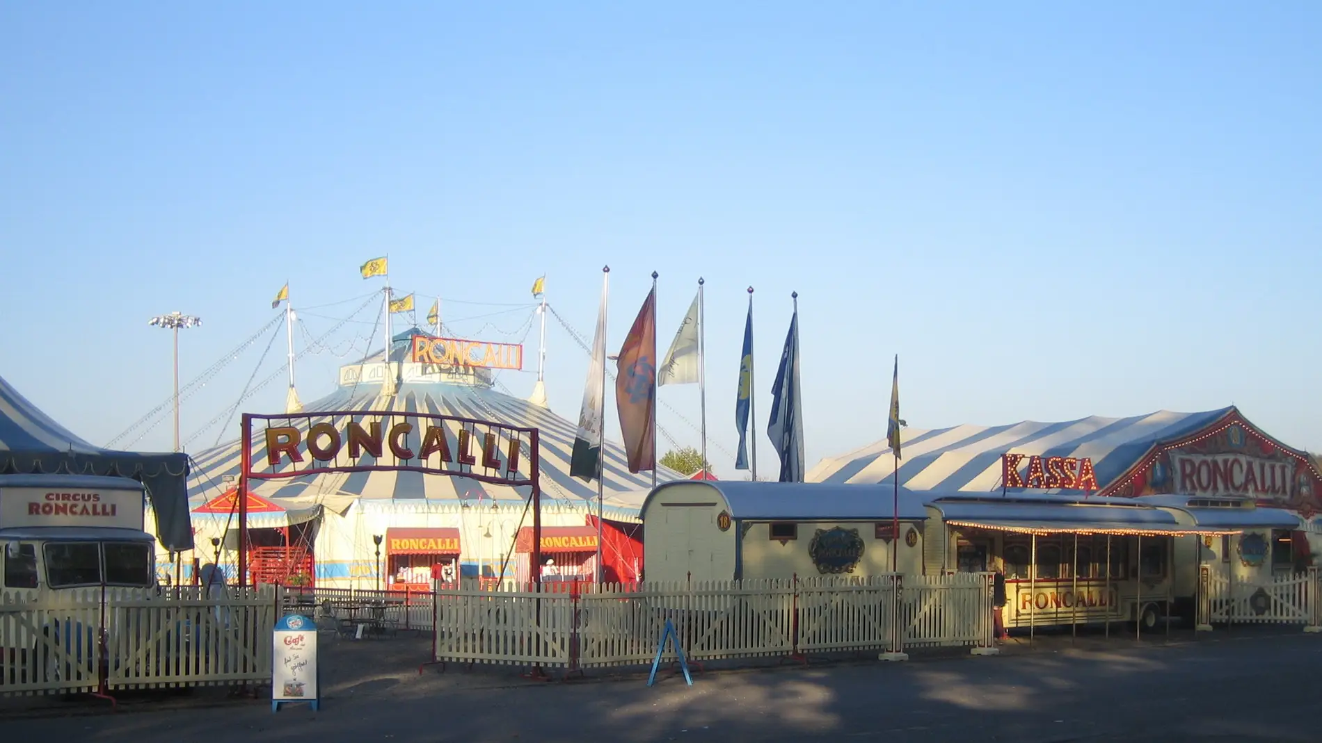 Circo Roncalli