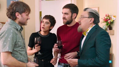 'Allí abajo' te invita a una boda por todo lo alto para celebrar su final