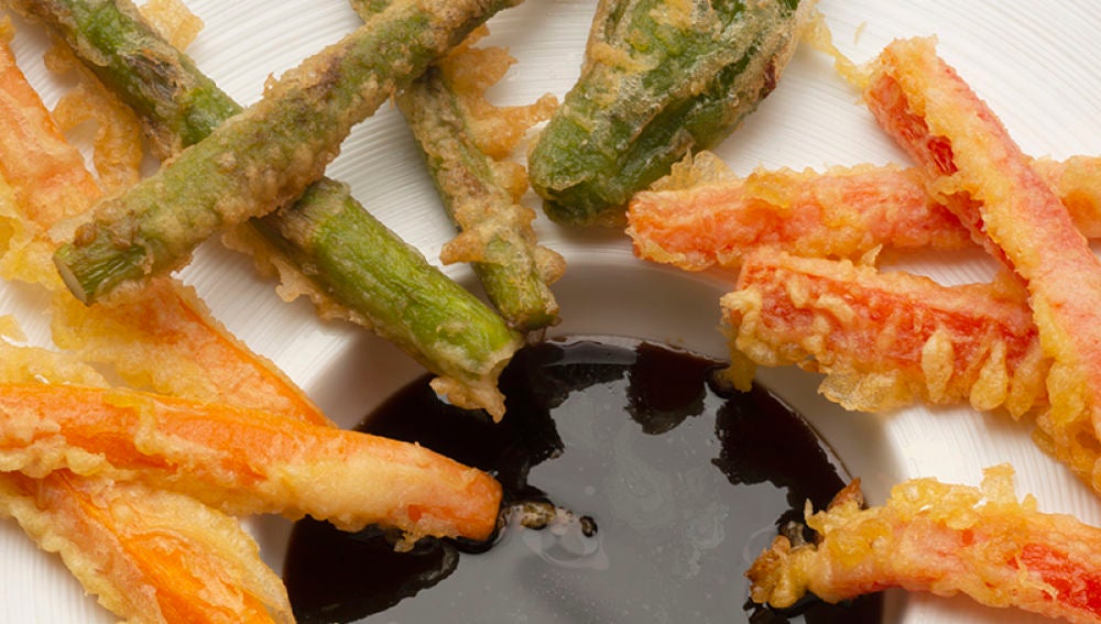 Verduras rebozadas con salsa agridulce