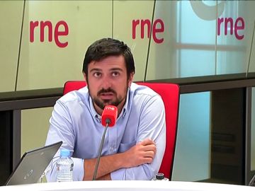 Espinar tras la destitución de Echenique: "La situación no va de cortar cabezas, sino de definir el rumbo" Espinar tras la destitución de Echenique: "La situación no va de cortar cabezas, sino de definir el rumbo"