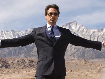 Robert Downey Jr es Iron Man
