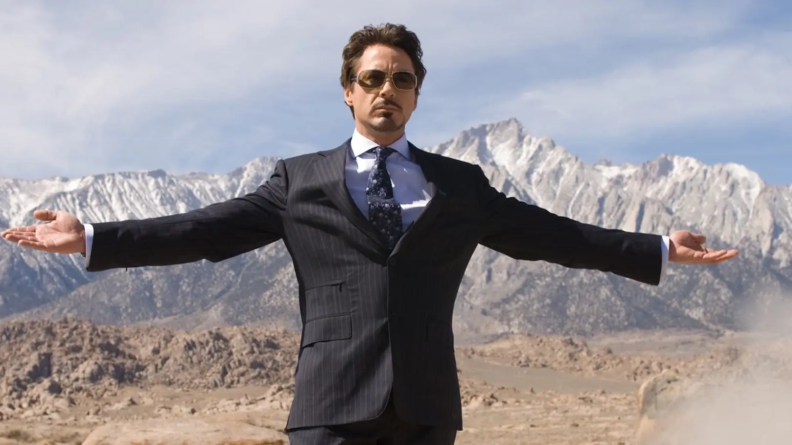 Robert Downey Jr es Iron Man