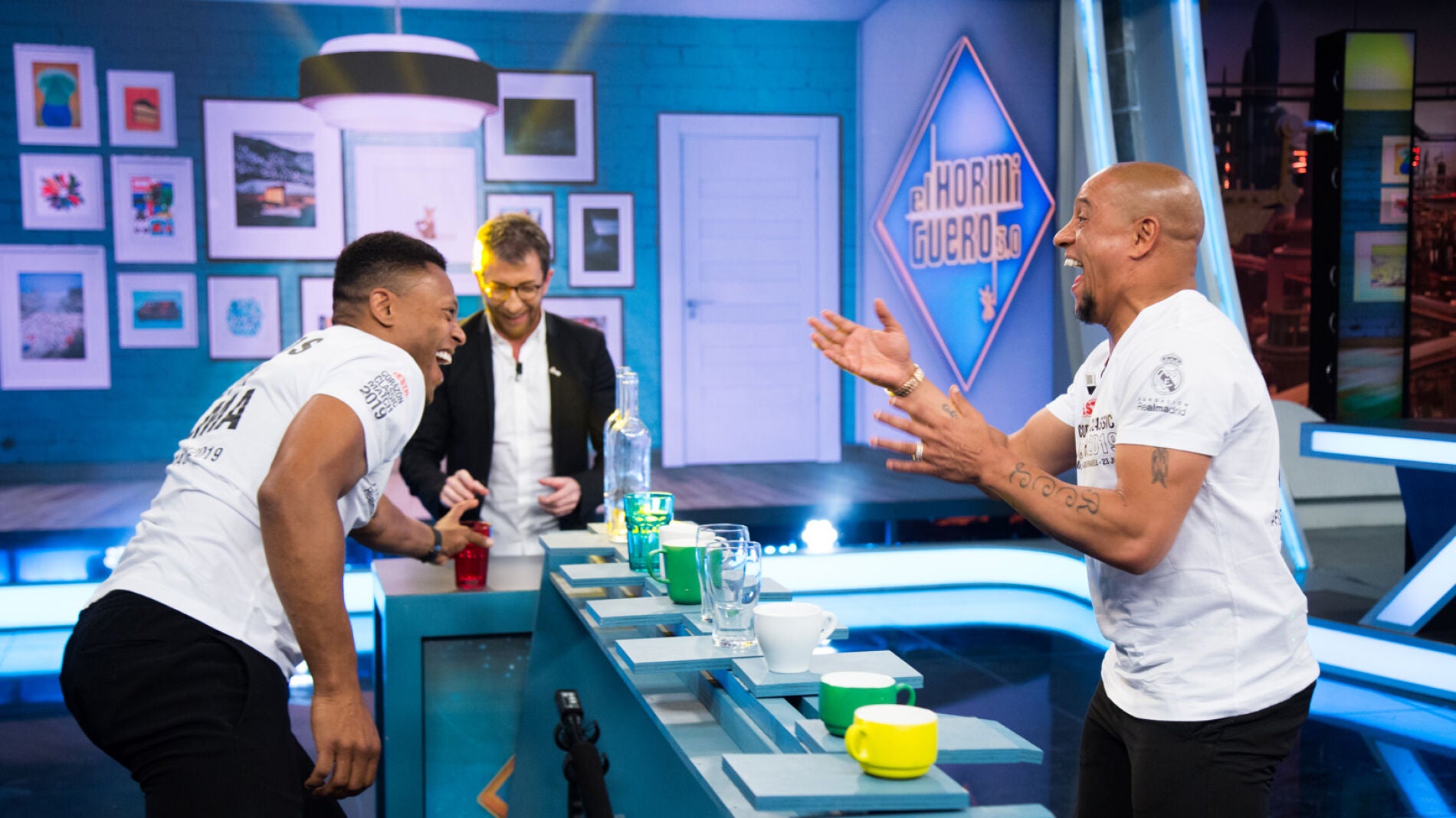 Duelo de reflejos entre Roberto Carlos y Julio Baptista en 'El Hormiguero 3.0'
