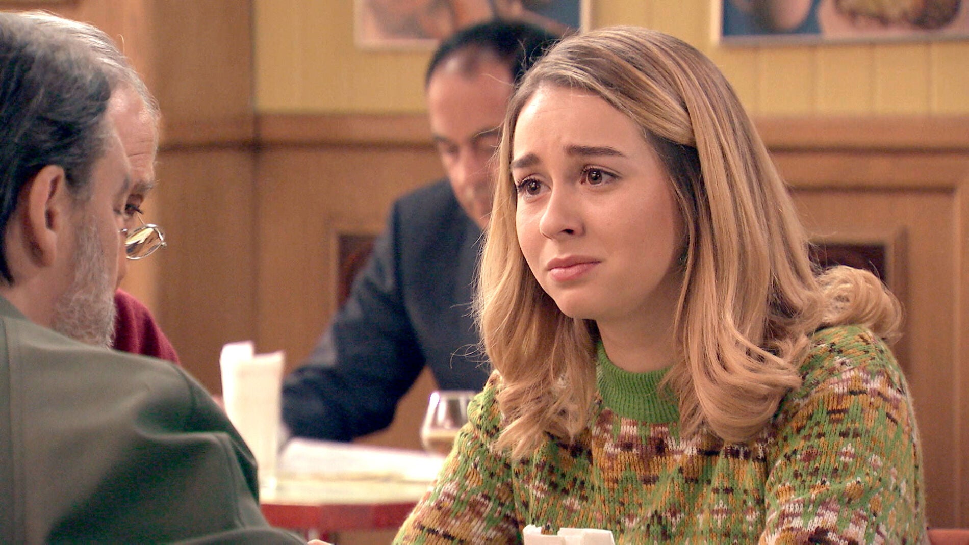 Luisita pide ayuda desesperada a Carvajal