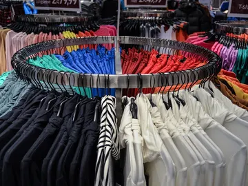 La moda 'low cost' se instala en España La moda 'low cost' se instala en España