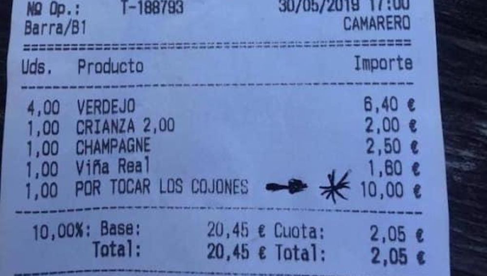 Ticket donde cobran 10 euros 'por tocas los cojones'