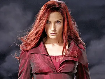 Famke Janssen como Jean Grey Famke Janssen como Jean Grey