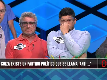 Un surrealista partido suizo no puede con la asombrosa intuición de 'Los Lobos' en '¡Boom!' Un surrealista partido suizo no puede con la asombrosa intuición de 'Los Lobos' en '¡Boom!'