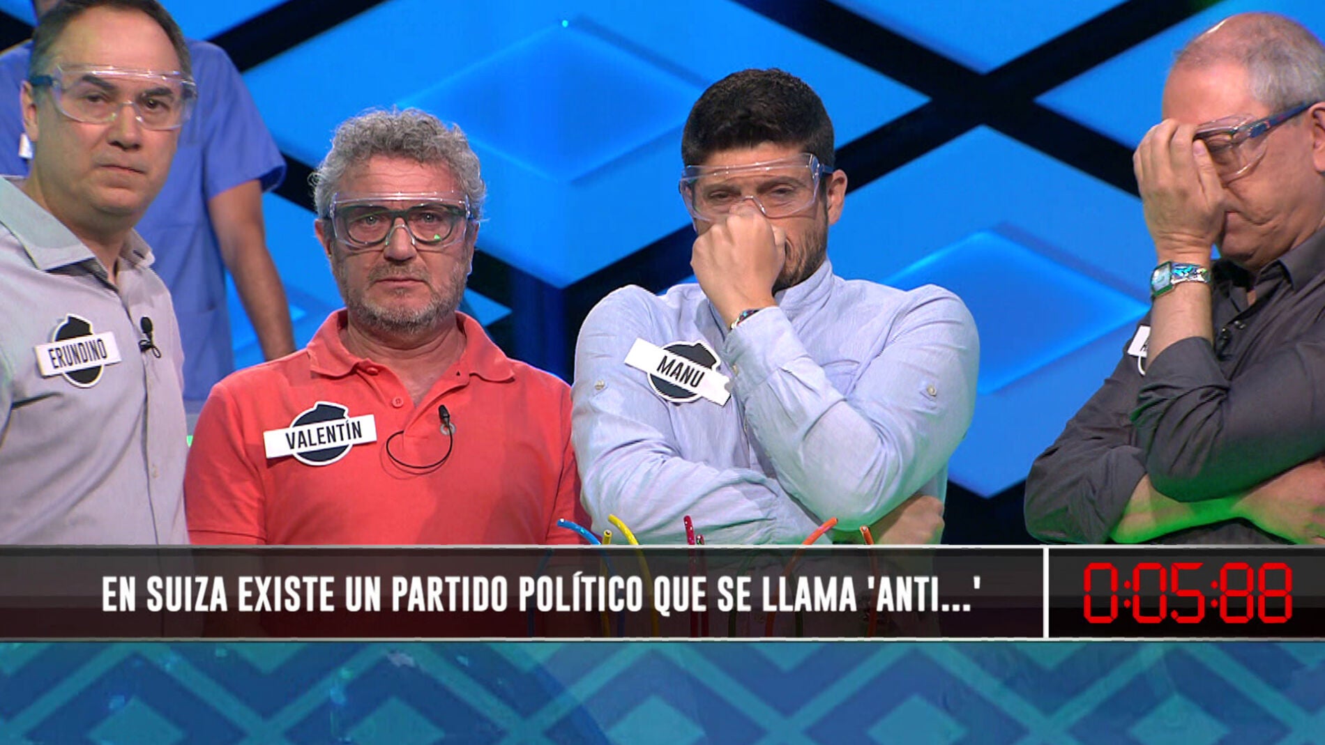 Un surrealista partido suizo no puede con la asombrosa intuición de 'Los Lobos' en '¡Boom!'