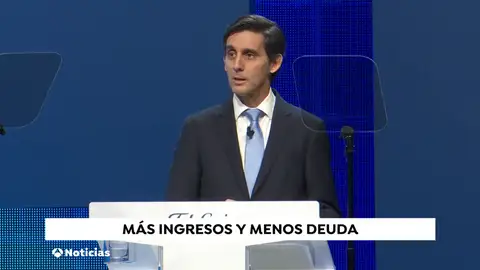 Presidente de Telefónica destaca el aumento de los ingresos y la reducción de la deuda Presidente de Telefónica destaca el aumento de los ingresos y la reducción de la deuda