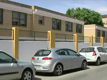 A3 Noticias 1 (07-06-19) La carta de la madre de la niña autista vejada en Dos Hermanas: "Hemos tenido mucho tiempo para llorar, sentirnos culpables y pedir perdón a nuestra hija" A3 Noticias 1 (07-06-19) La carta de la madre de la niña autista vejada en Dos Hermanas: "Hemos tenido mucho tiempo para llorar, sentirnos culpables y pedir perdón a nuestra hija"