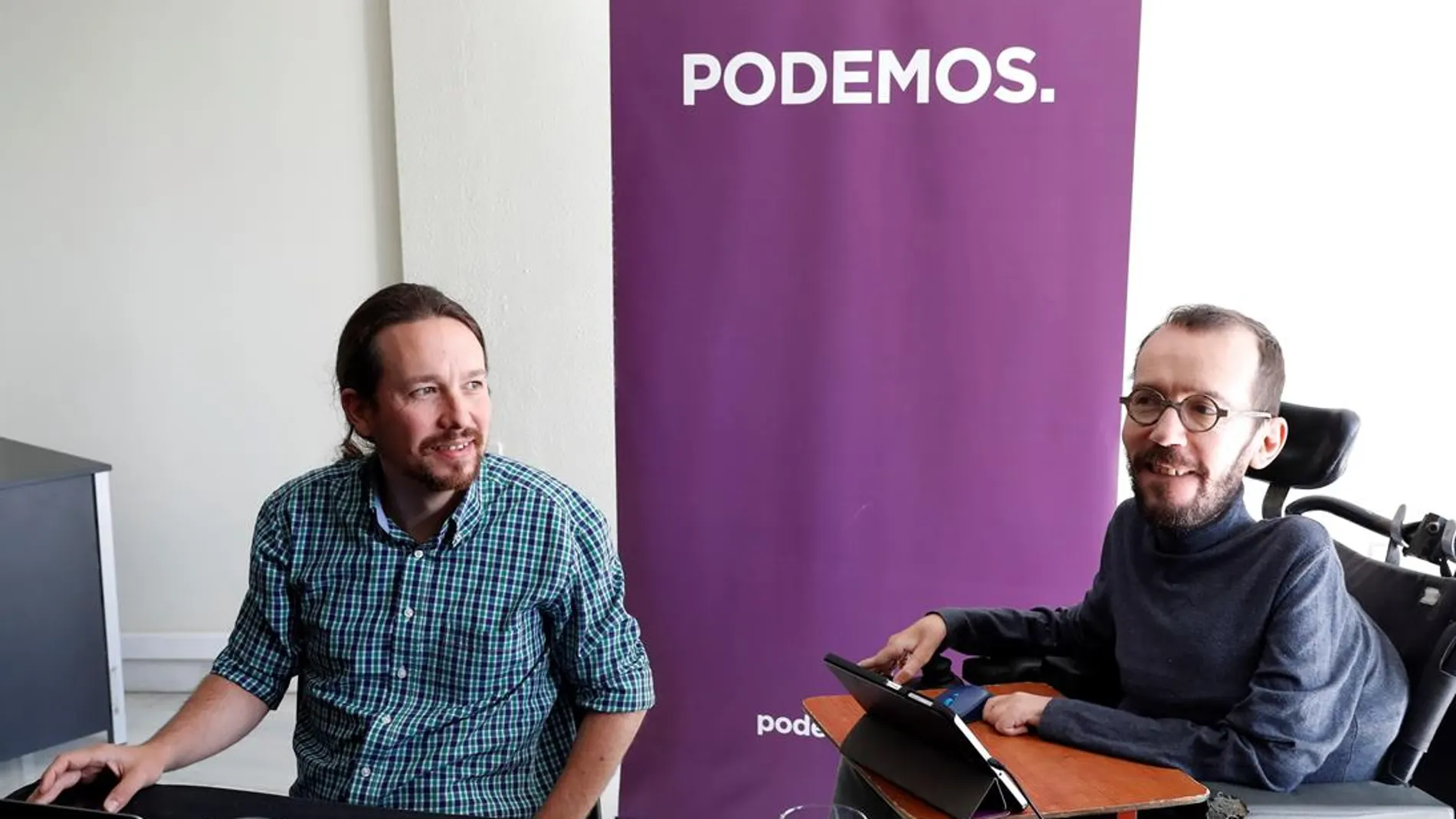 El líder de Podemos Pablo Iglesias, y Pablo Echenique exsecretarío de organización de Podemos El líder de Podemos Pablo Iglesias, y Pablo Echenique exsecretarío de organización de Podemos