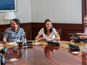 El secretario general de Podemos, Pablo Iglesias, e Irene Montero El secretario general de Podemos, Pablo Iglesias, e Irene Montero