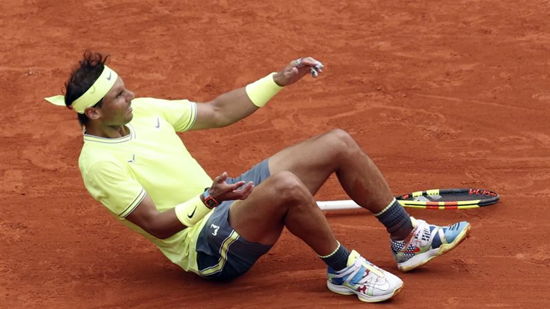 Rafa Nadal, emocionado tras ganar Roland Garros Rafa Nadal, emocionado tras ganar Roland Garros