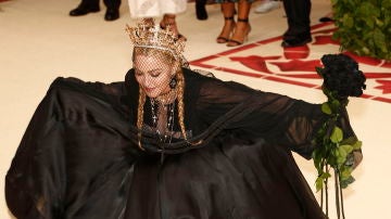 Madonna en la alfombra roja de la Gala del Costume Institute