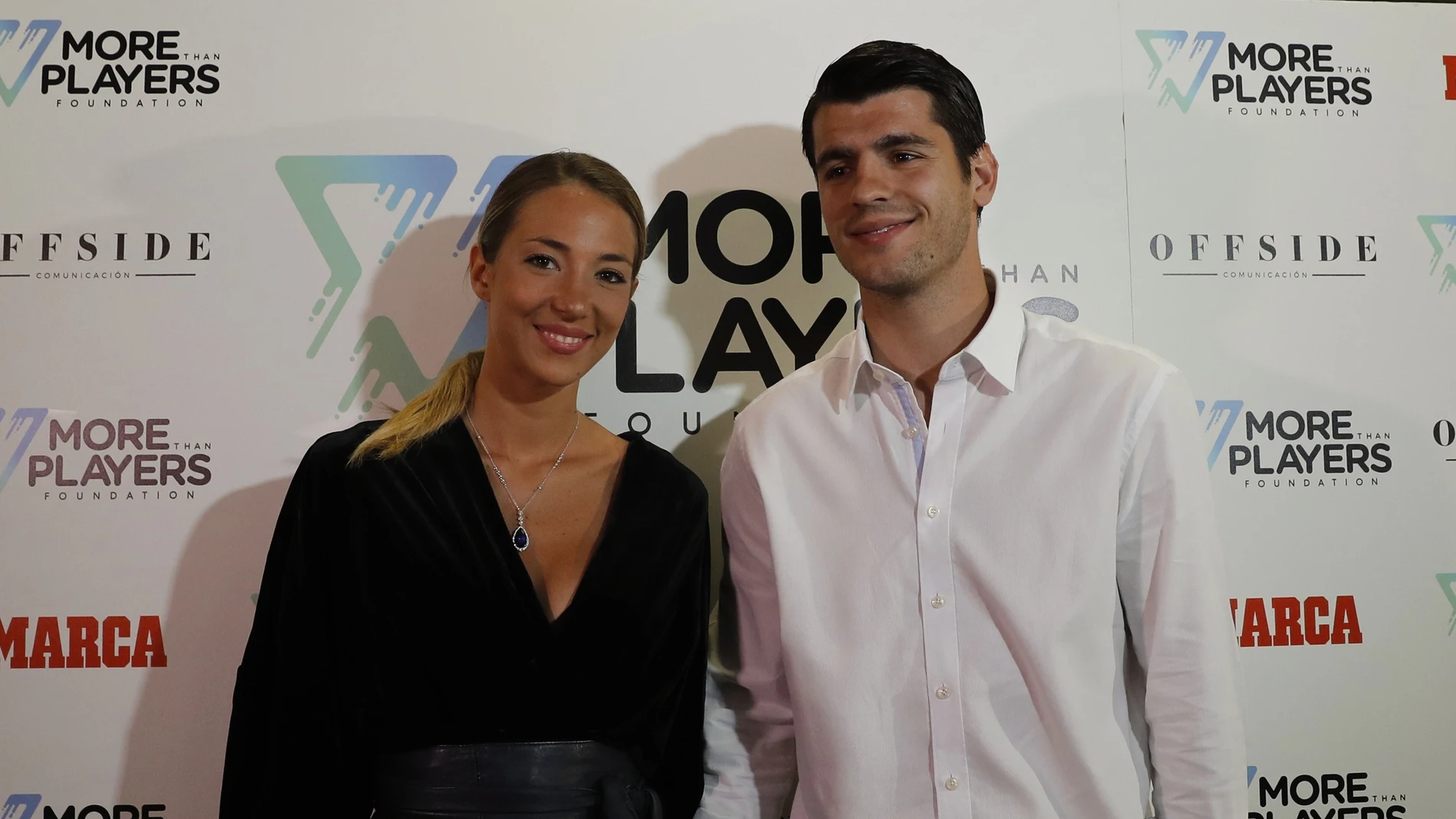 Álvaro Morata y su mujer Alice Campello Álvaro Morata y su mujer Alice Campello