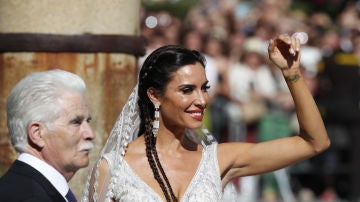 Pilar Rubio, con su traje de boda Pilar Rubio, con su traje de boda