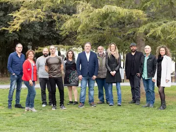 Gabriel Tomás con el resto de la formación de Esquerra Unida en Muro de Alcoy Gabriel Tomás con el resto de la formación de Esquerra Unida en Muro de Alcoy