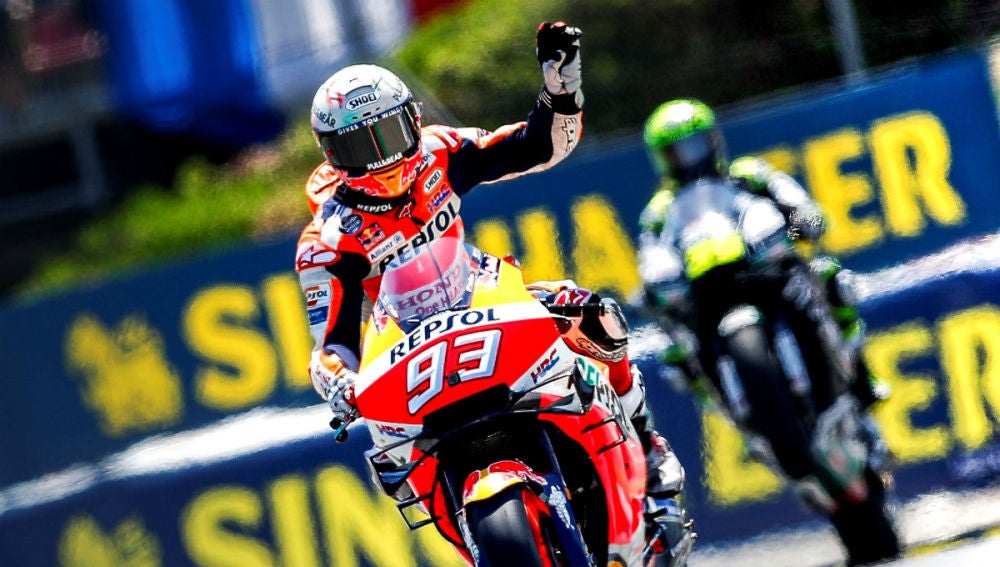 Marc Márquez gana en Montmeló
