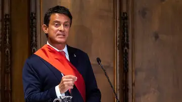 Manuel Valls en el Ayuntamiento de Barcelona