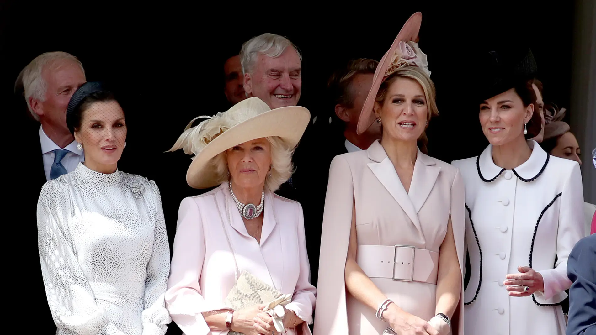 La reina Letizia deslumbra con su look junto a la Duquesa de Cornualles, Máxima de Holanda y la duquesa de Cambridge