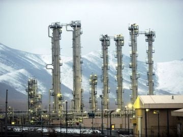  Imagen tomada el 15 de enero de 2011 que muestra el reactor de agua pesada de la ciudad de Arak