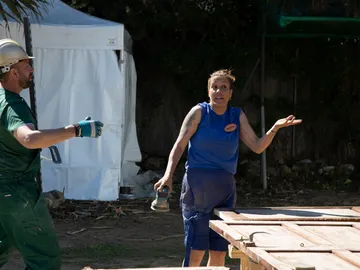 Iratxe sorprende con un arrebato místico ante la guerra entre Iván y Jessica: “La paz esté con vosotros” Iratxe sorprende con un arrebato místico ante la guerra entre Iván y Jessica: “La paz esté con vosotros”