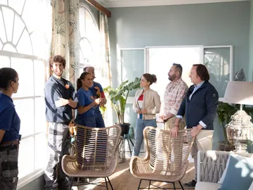 De ‘La barbacoa’ de Georgie Dann al dormitorio perfectamente empapelado, el antes y el después de la finca en Sanlúcar de Barrameda De ‘La barbacoa’ de Georgie Dann al dormitorio perfectamente empapelado, el antes y el después de la finca en Sanlúcar de Barrameda