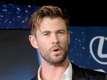 Chris Hemsworth Chris Hemsworth
