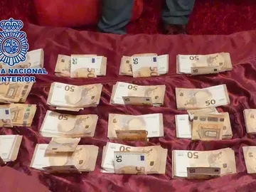 Liberadas 11 mujeres ucranianas que eran prostituidas en un club de alterne de Estépar (Burgos) Liberadas 11 mujeres ucranianas que eran prostituidas en un club de alterne de Estépar (Burgos)