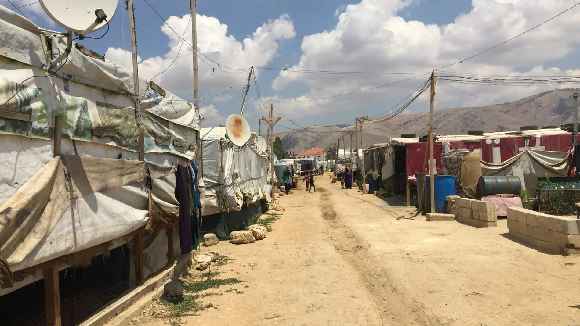 Campo de refugiados de Ghazze, en la cuidad de Zalhe Campo de refugiados de Ghazze, en la cuidad de Zalhe