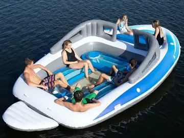 El 'yate para pobres' El 'yate para pobres'