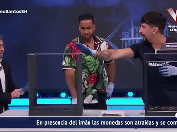 La ciencia al completo de Marron con Romeo Santos en 'El Hormiguero 3.0' La ciencia al completo de Marron con Romeo Santos en 'El Hormiguero 3.0'