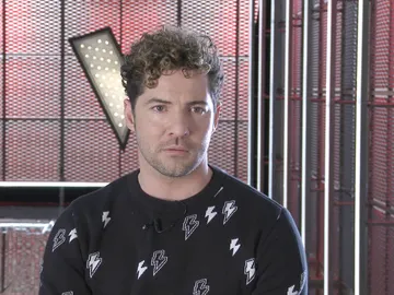 David Bisbal: "En 'La Voz Senior' me han demostrado que con esfuerzo y dedicación puedes mantener tu voz siempre fuerte" David Bisbal: "En 'La Voz Senior' me han demostrado que con esfuerzo y dedicación puedes mantener tu voz siempre fuerte"