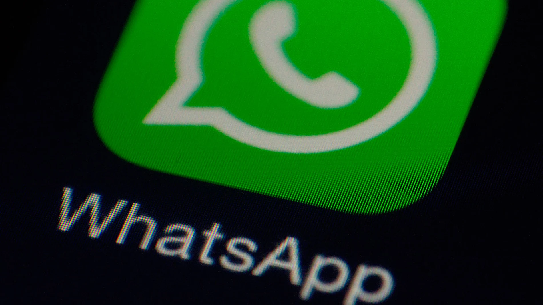 Whatsapp activará el modo oscuro Whatsapp activará el modo oscuro