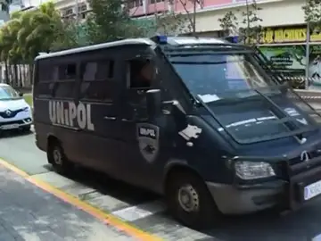 Buscan a tres atracadores que agredieron a dos ancianos en su casa Buscan a tres atracadores que agredieron a dos ancianos en su casa