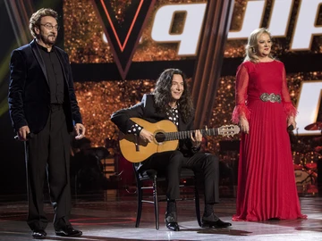 Semifinal: Ignacio Encinas y Blanca Villa cantan ‘Sevilla’ con Tomatito a la guitarra en la Semifinal de ‘La Voz Senior’