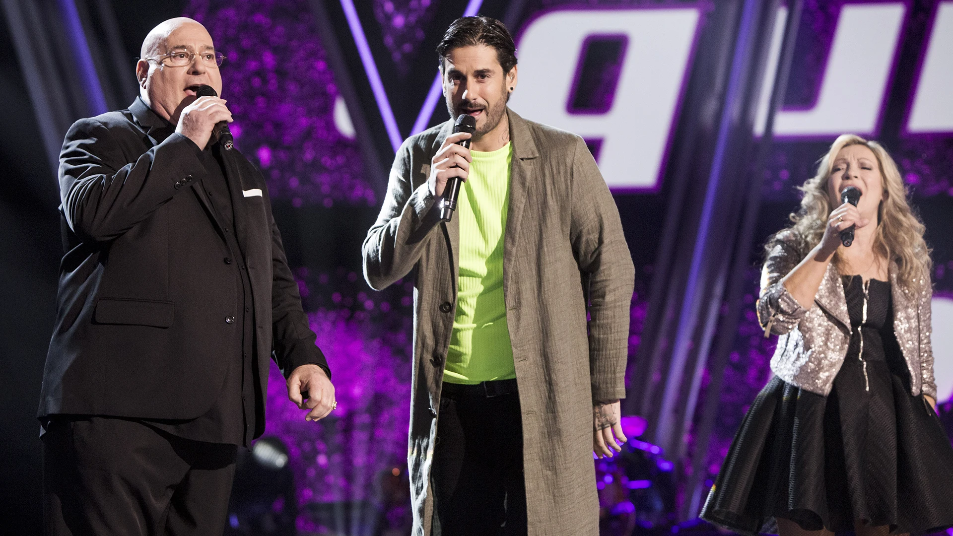 Semifinal: Melendi canta ‘No dudaría’ con Xavi Garriga y Adriana Ceballos en ‘La Voz Senior’ Semifinal: Melendi canta ‘No dudaría’ con Xavi Garriga y Adriana Ceballos en ‘La Voz Senior’